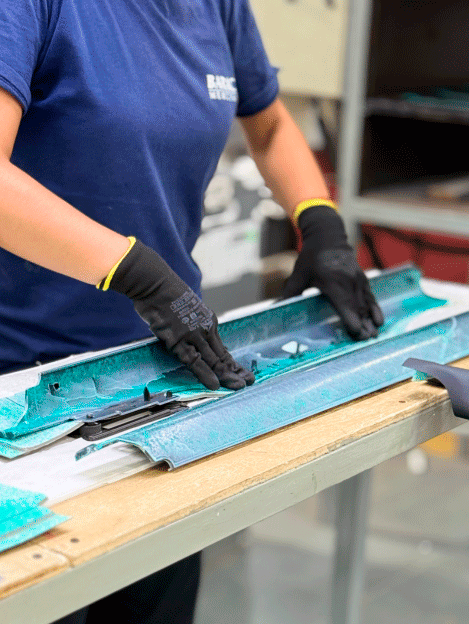 ensamble 250 x 333 px)